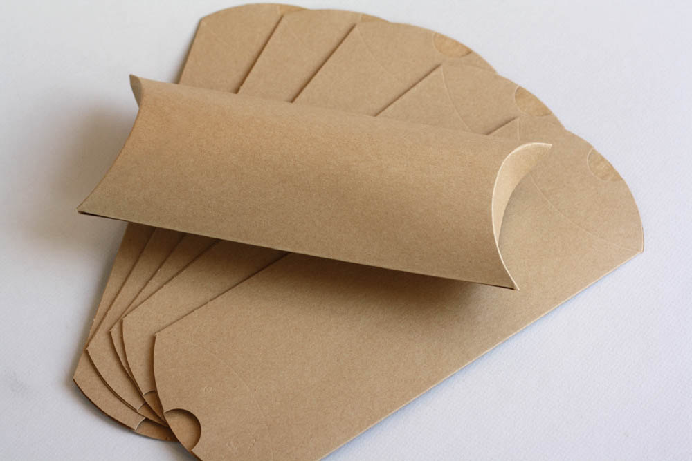 Custom Pillow Boxes with 25% off at Emans Packaging